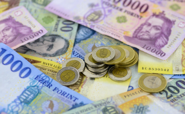 Devizapiac - Vegyesen alakult a forint árfolyama