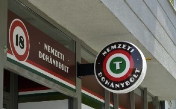 Mégsem működhet dohánybolt plázákban és benzinkutakon