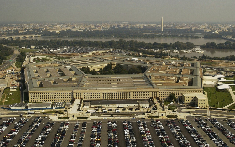 Személyi változások történtek a Pentagon kulcspozícióiban