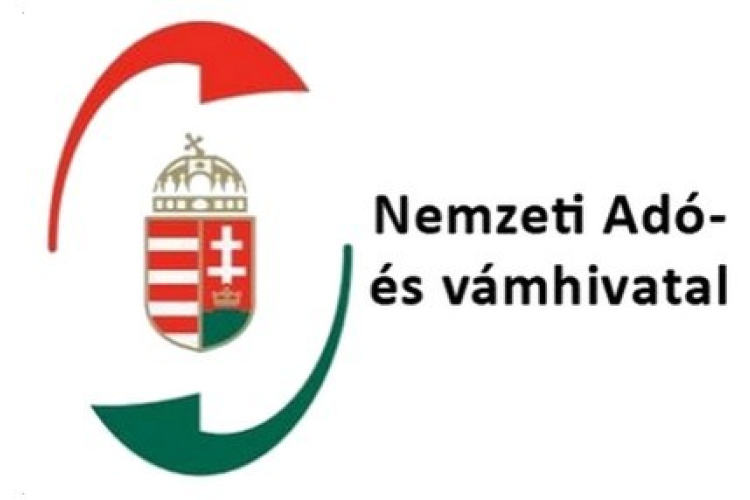 Feketelista.hu: háromszor több cég adószámát függesztette fel a NAV, mint tavaly
