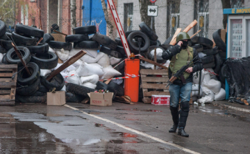 Lassan orosz kézre kerül Donyeck megye 
