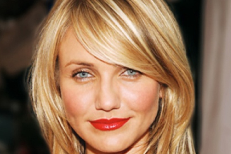 Cameron Diaz túl a negyedik x-en, de kirobbanó formában!