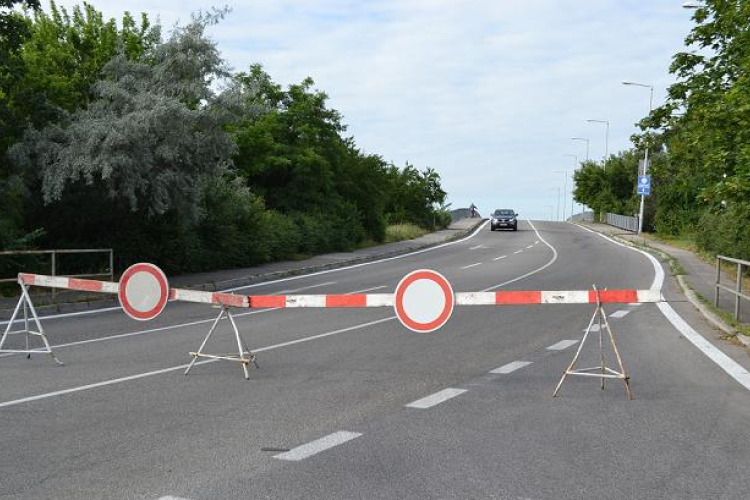 Teljes útlezárás a 8-as számú főúton 2014. március 9-én