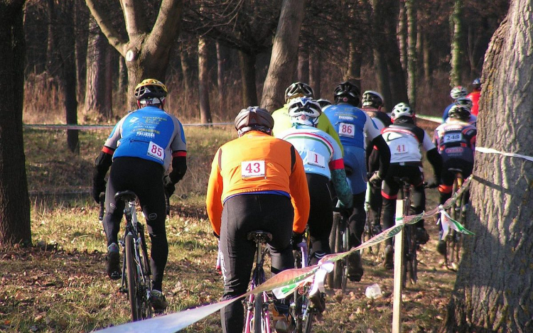Fejes Gábor és Benkó Barbara a cyclocross bajnok