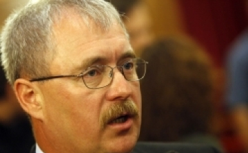 Fazekas: ez újabb barátságtalan lépés Rupprechtertől