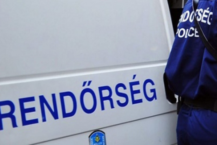 Teherautó és motorvonat ütközött Kecskeméten, egy ember meghalt