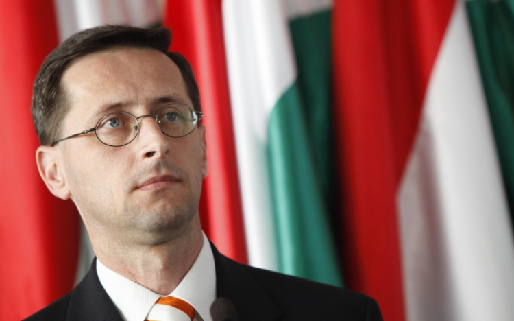 Varga Mihály: jövőre dönthetnek a társasági adó csökkentéséről, s a bankadó is csökkenhet