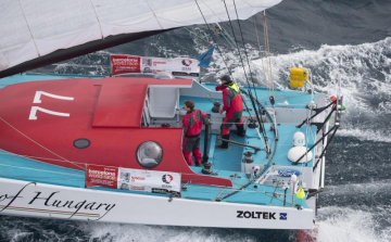 Barcelona World Race - Az élboly már az Indiai-óceánon, Fa Nándorék megküzdöttek az ítéletidővel