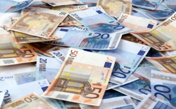 Munkanélküli asszony nyerte a milliókat