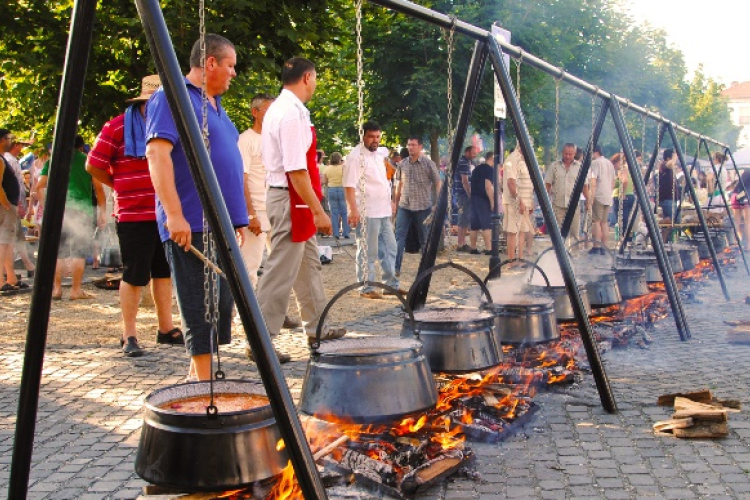 Újra itt a Bajai Halfőző Fesztivál! 