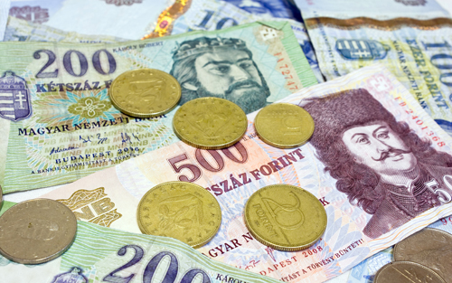 Infláció - A jegybanki alapkamat csökkentésére számítanak az elemzők