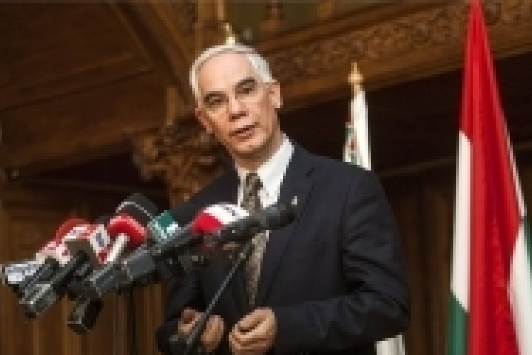 További szakellátási intézmények kerülhetnek állami tulajdonba