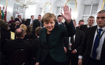 Merkel Budapesten - Német kancellár: a pluralizmus, a béke és a szabadság jelenti Európa alapját