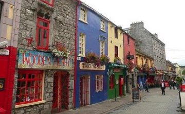 Ír miniszterelnökség: 2016-ra Írország lesz az üzletileg legvonzóbb ország