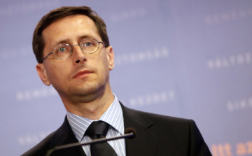 Varga: jelentős költségcsökkenés lesz a magyar gazdaságban