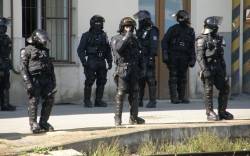 Lecsapott a rendőrség a cseh kormányra