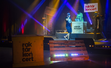 Híre már megelőzte: Raktárkoncert, összefogás a hazai könnyűzenéért