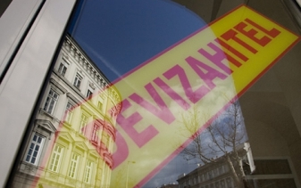 Devizahitelek - A bankszövetség a jogegységi döntésig nem nyilatkozik