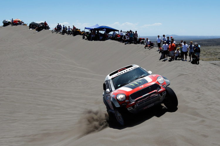 Dakar 2014 - Sebestyénék 15 helyet javítottak