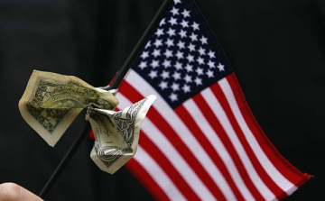 Leránthatja az amerikai GDP-t, ha fizetésképtelenné válik a kormány