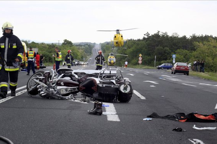 Halálos baleset a 8-as főúton a hajmáskéri elágazónál