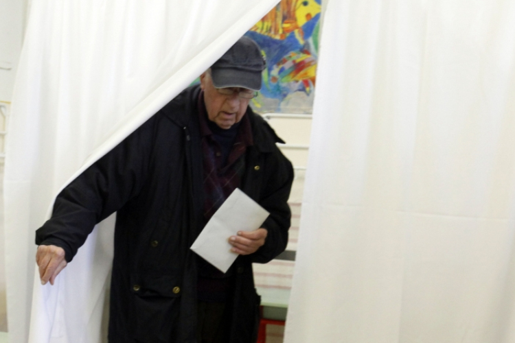 45,02 százalék volt a részvételi arány 15 órakor