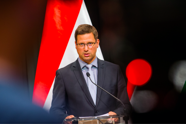 Koronavírus - Gulyás: visszatérnek az első hullám idején alkalmazott határvédelmi szabályok