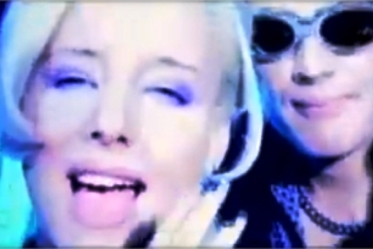 Retro sztorik: SPLASH – Tedd fel a kezedet 1999
