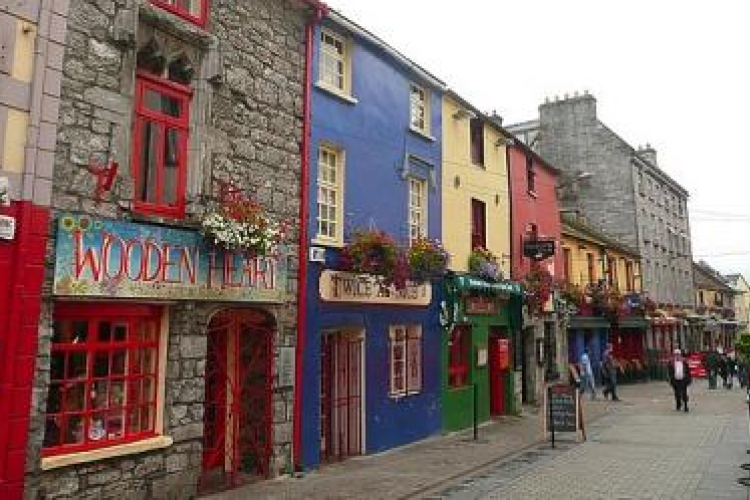 Ír miniszterelnökség: 2016-ra Írország lesz az üzletileg legvonzóbb ország