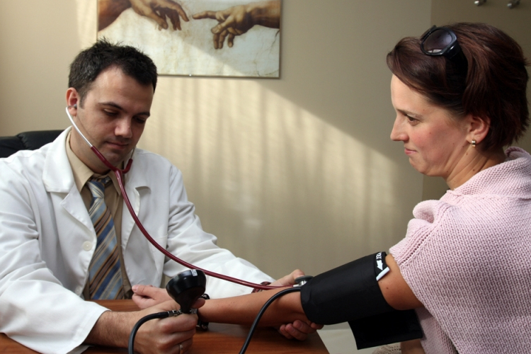 Kevesebbet megyünk táppénzre