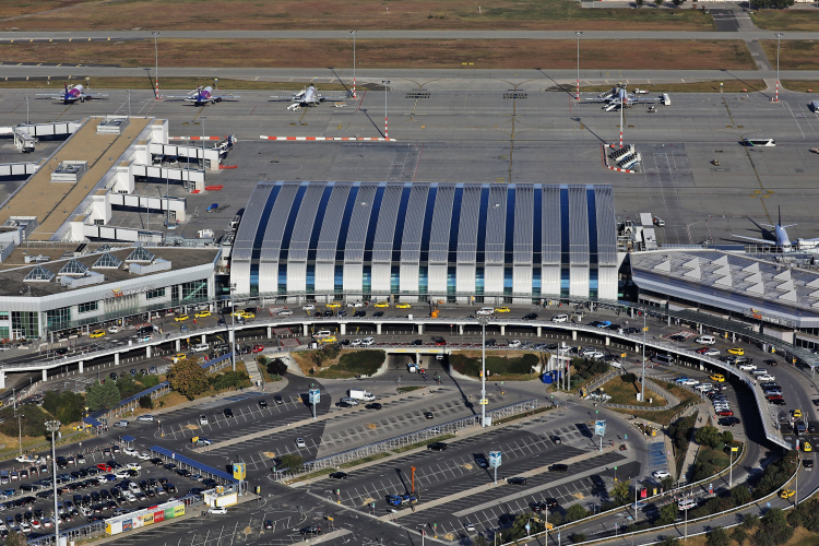 Budapest Airport: az utasforgalom 2023 elejére érheti el a járvány előtti volument