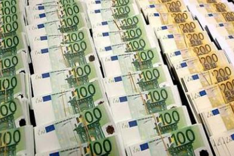 Devizapiac - Folytatódik a forint erősödése