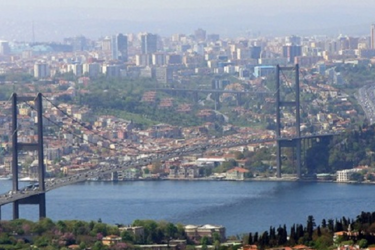 Már zuhanás közben megbánta, de nem élte túl az öngyilkos