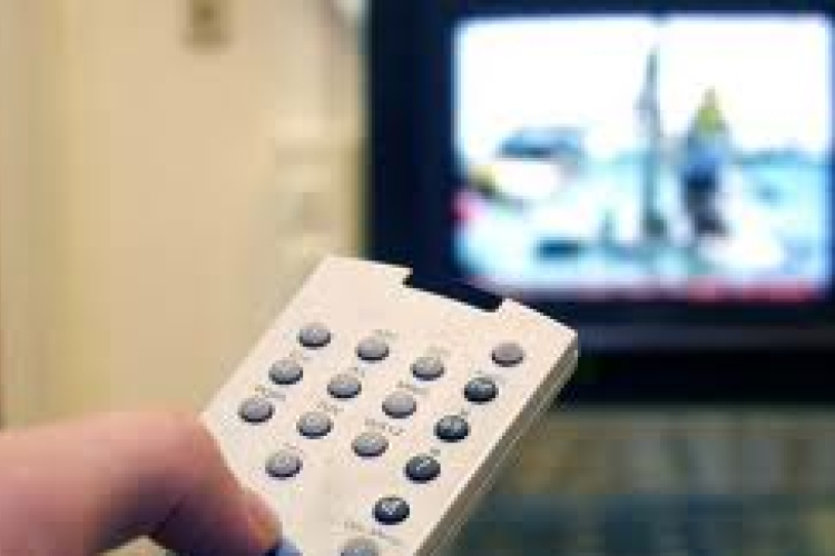 Antiszociális viselkedéséhez vezethet a tévénézés a gyerekkorban