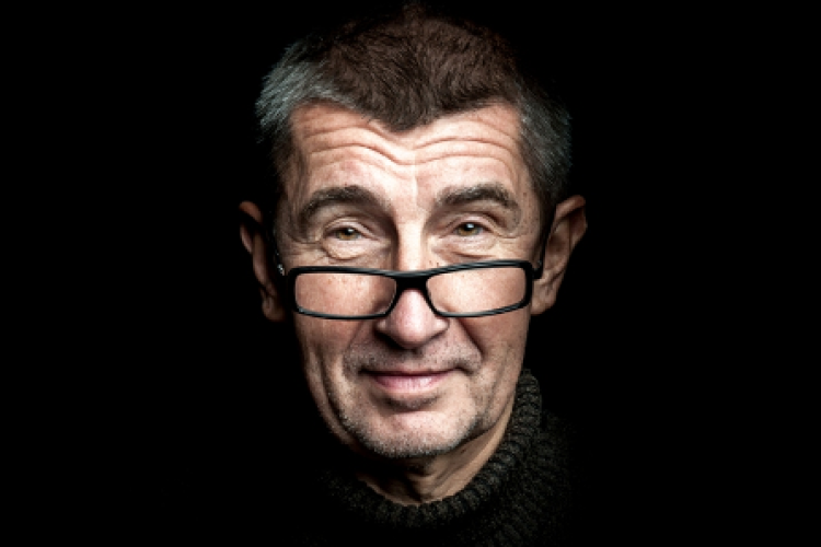 Babis pénzügyminiszternek van a legnagyobb befolyása a cseh sajtóban