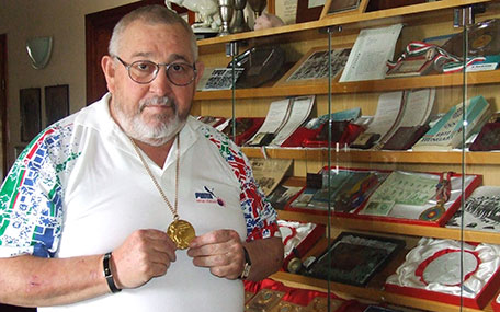 Elhunyt Konrád Ferenc olimpiai bajnok vízilabdázó