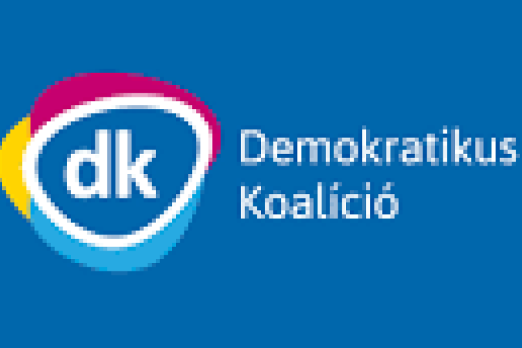 DK: ne adjanak újabb adókedvezményt a focistáknak!
