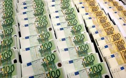 Devizapiac - Folytatódik a forint erősödése