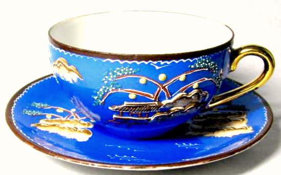 Teáscsészével verte agyon a férjét a féltékeny asszony